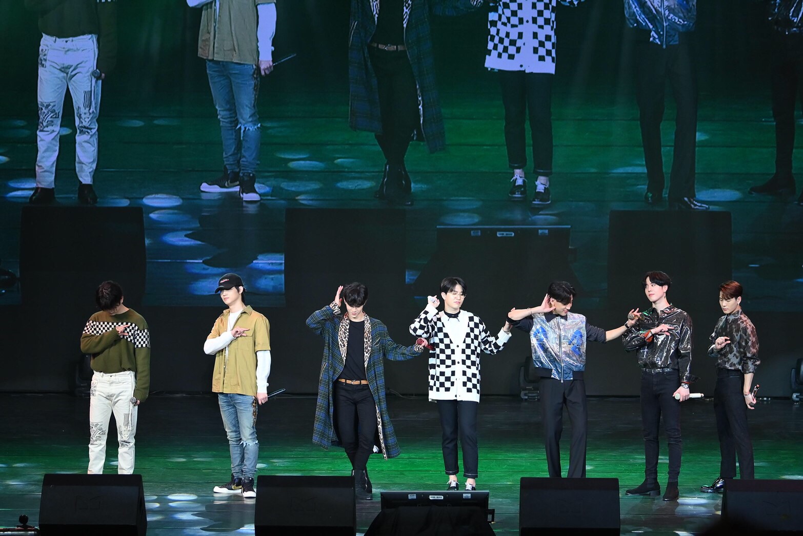 ShopeeXGot7_191129_0004