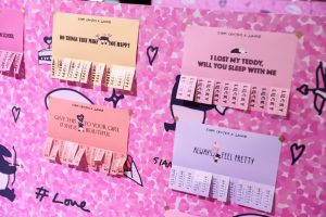 14.Laimo Love – Wall Maze