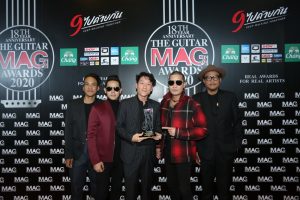 รางวัล “วงดนตรียอดเยี่ยมแห่งปี” ได้แก่ “Clash” สังกัด Grand Musik