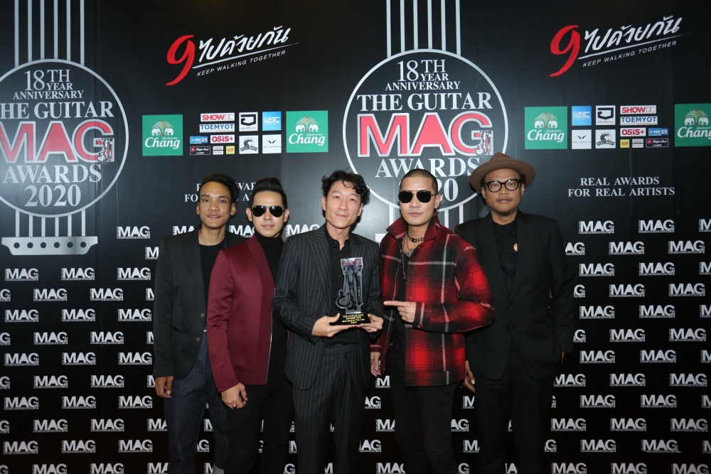 รางวัล “วงดนตรียอดเยี่ยมแห่งปี” ได้แก่ “Clash” สังกัด Grand Musik