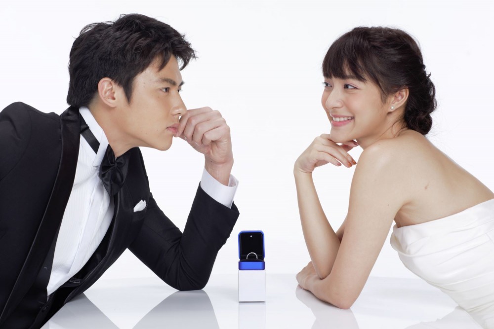 อกเกือบหักแอบรักคุณสามี (1)