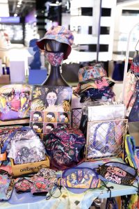 10.หลากผลิตภัณฑ์ใน Strong in Style