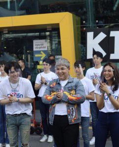 8.-Gen-Y-The-Series_บาส-SBFIVE-ดีเจบุ๊คโกะ-ตอง-ภัครมัย-ร่วมพิธีบวงสรวงซีรีส์-825x1024