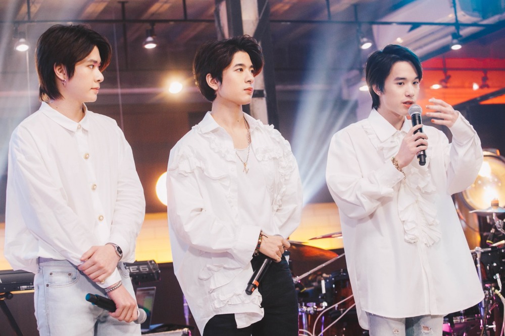 แจ๊คกี้ ปอร์เช่ เจมส์ TRINITY