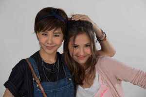 บัลลังก์ดอกไม้ (56)