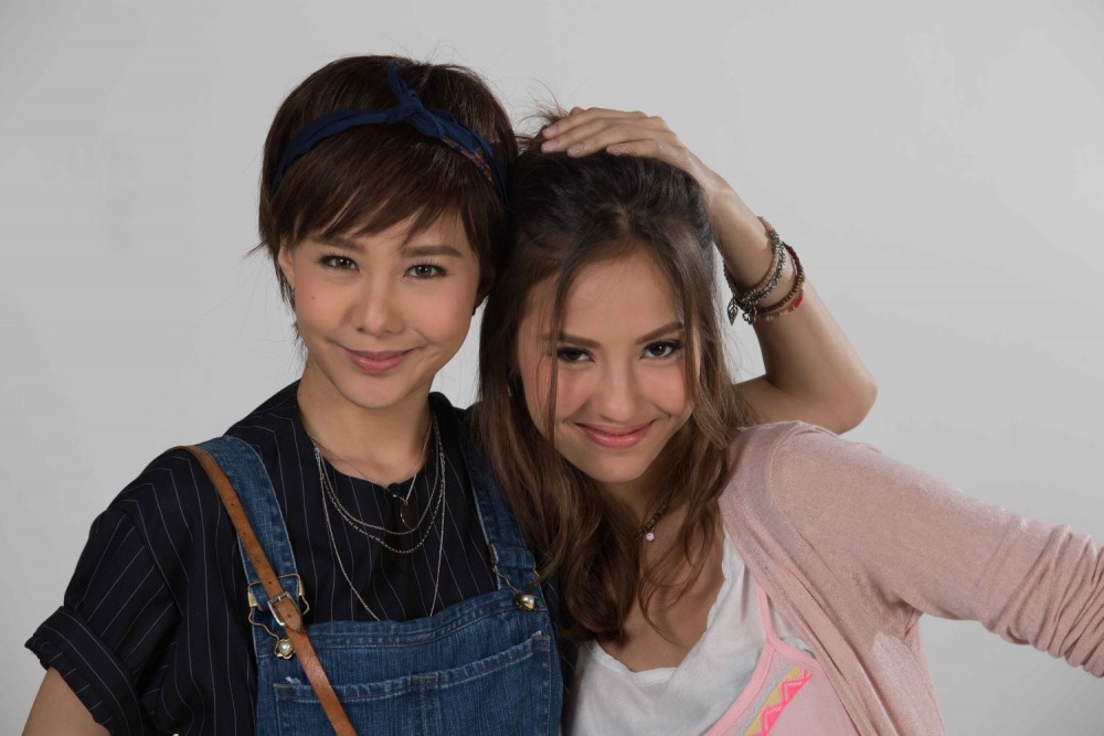 บัลลังก์ดอกไม้ (56)