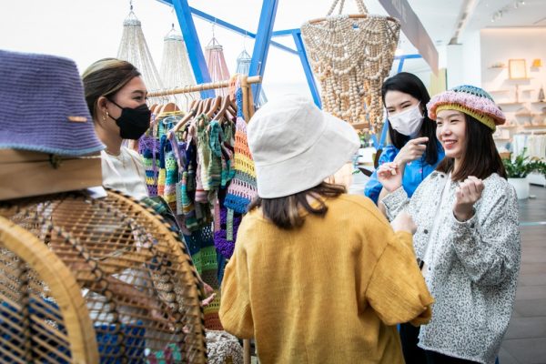 ตลาดนัดสินค้าสุดครีเอทีฟและสินค้าแฮนด์เมดในธีม Blue Print (4)