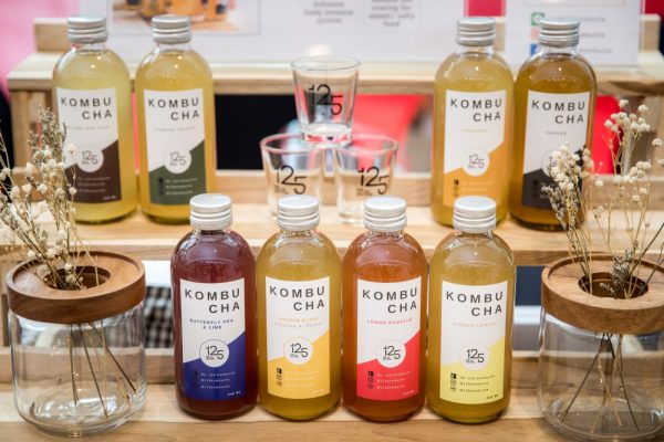 ภาพบรรยากาศจากชั้น 3 ที่มาในธีม Red-ucation (3)