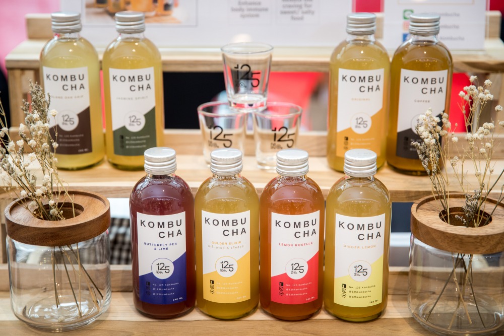 ภาพบรรยากาศจากชั้น 3 ที่มาในธีม Red-ucation (3)