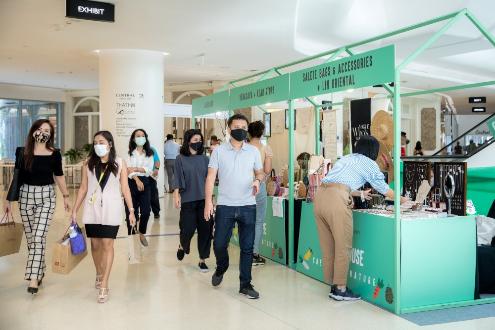 ภาพบรรยากาศจากตลาดรวมใจ ไทยช่วยไทย ชั้น 2 (8)