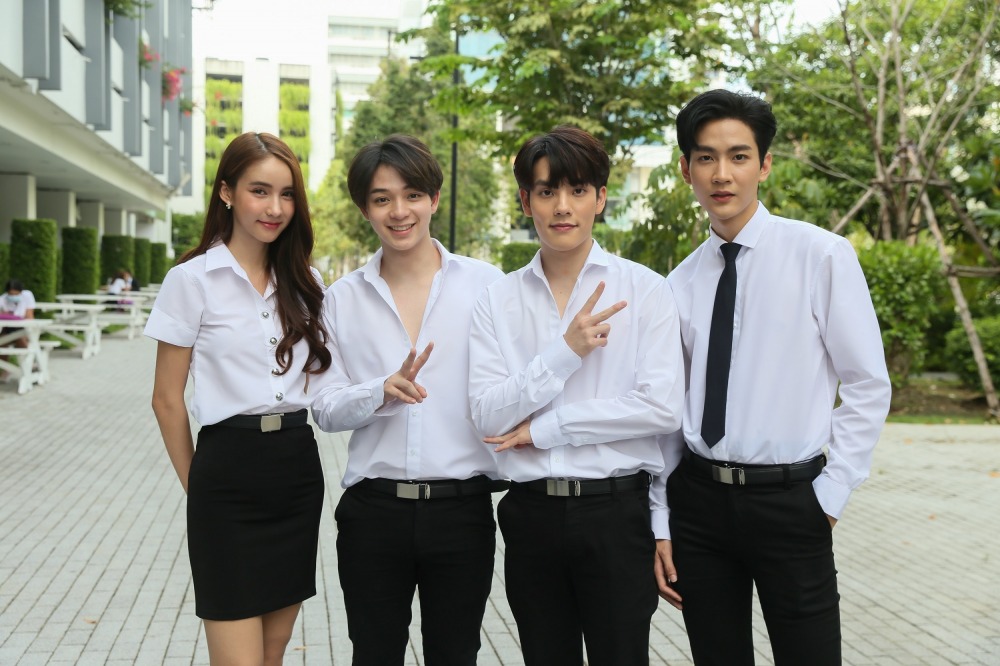 13. โยชิ, บาส, คอปเตอร์, คิมม่อน