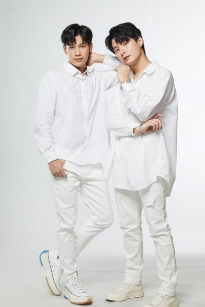 สิงโต ปราชยา, คริส พีรวัส