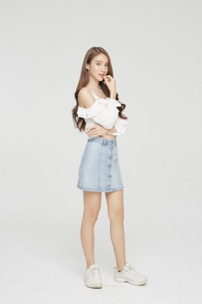 30. โยชิ - รินรดา ธุระพันธ์