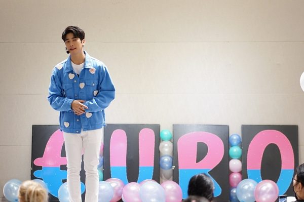 ยูโรร้องเพลงซึ้งๆ