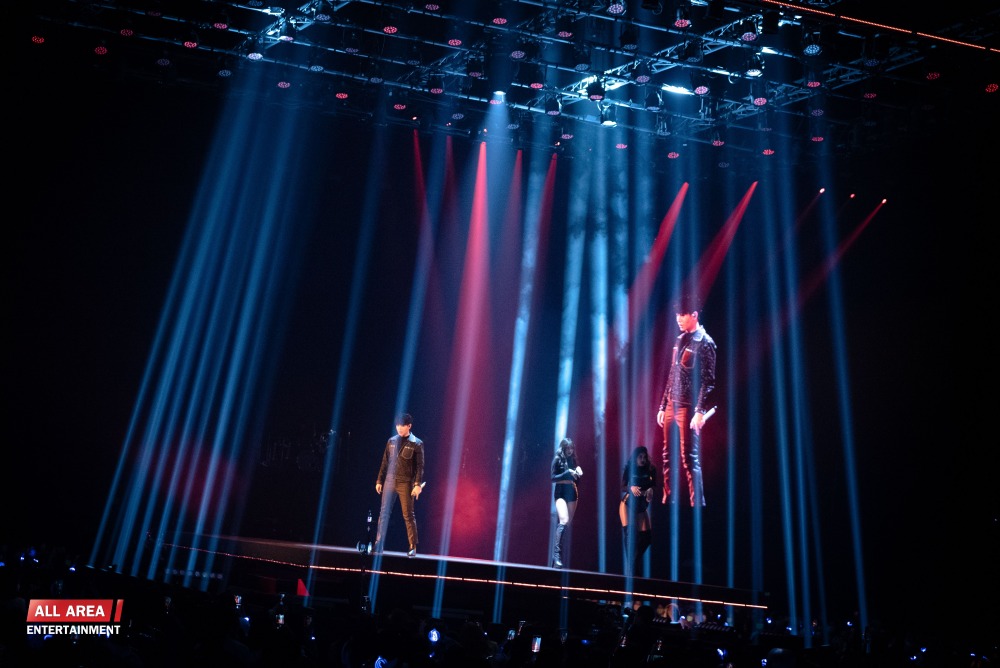 11B2F734-91C2-4257-BFA5-322D8BA3C787