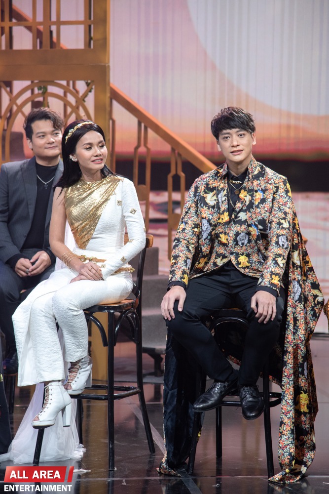 6619DED5-445B-40C5-9B5E-C03C7858B632