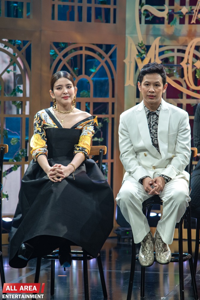 9D56F09A-63FA-4704-BE1C-D1A29A6B4FF3