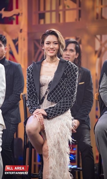 B2C6773B-A4D5-4850-8900-5354D9284384