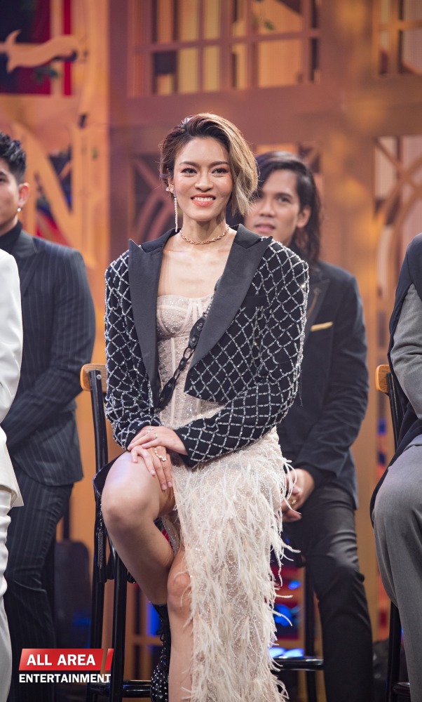 B2C6773B-A4D5-4850-8900-5354D9284384