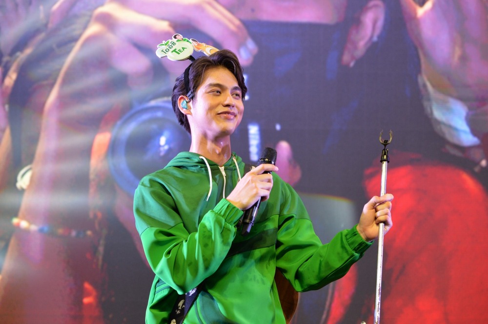 OishiPlusCxBrightWin 17