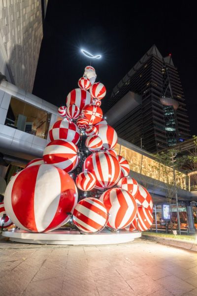 Rotating Candy Christmas Tree (5)