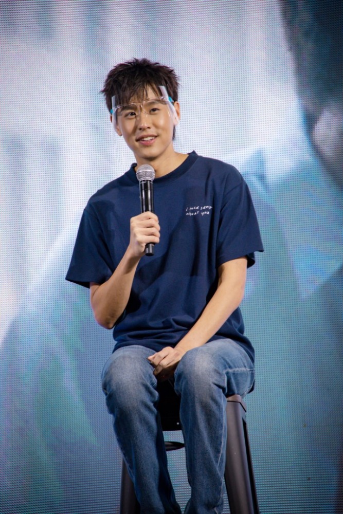 “แปลรักฉันด้วยใจเธอ Part 2” 06