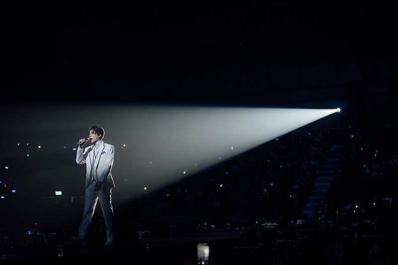 กลัฟ ร้องเพลง2