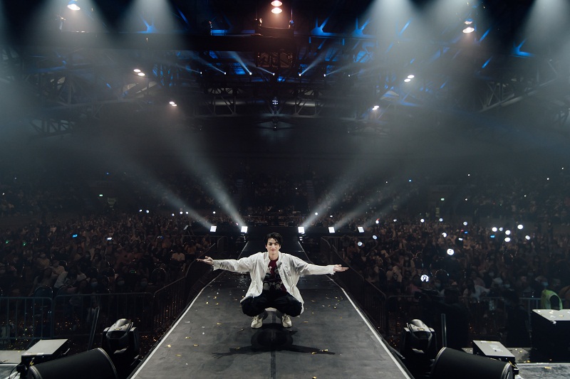 กลัฟ และแฟนคลับ