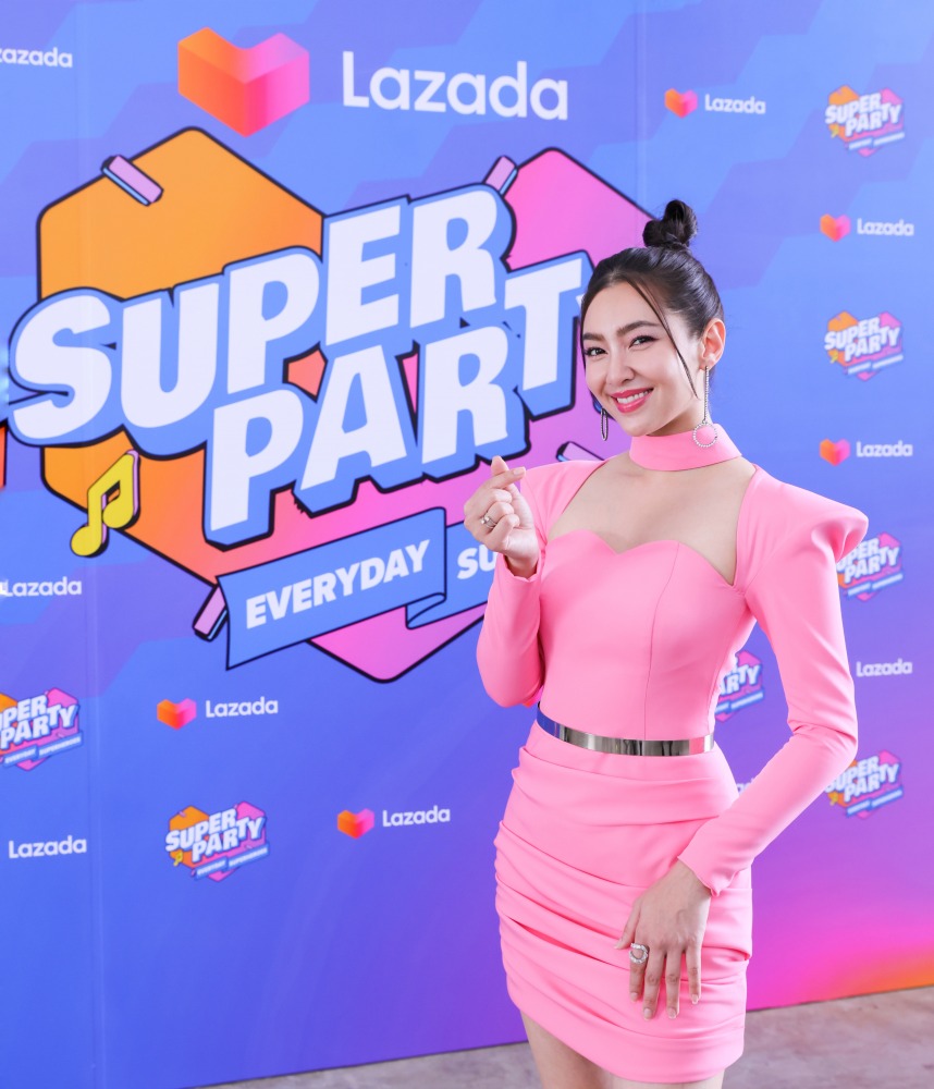 Bella_Lazada Super Party (2)
