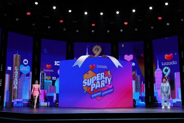 เบลล่า แจ๊ส_Lazada Super Party (1)