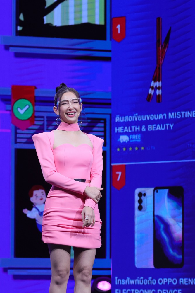 เบลล่า_Lazada Super Party (4)