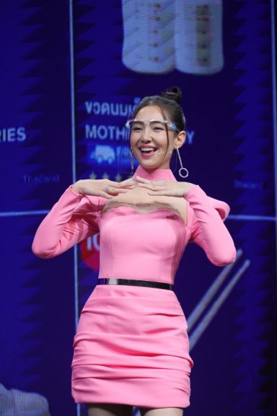 เบลล่า_Lazada Super Party (5)