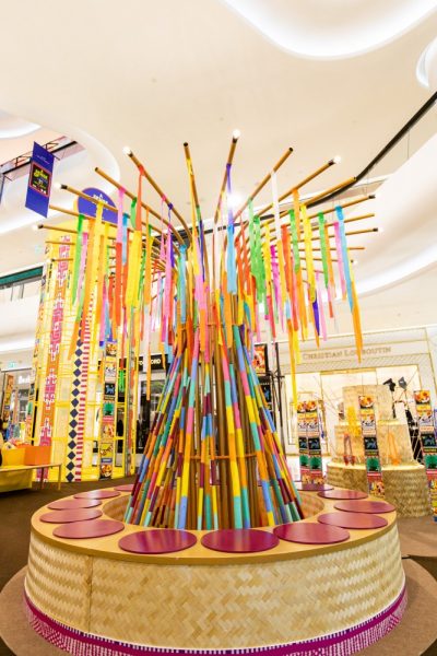 โซน Long Flag Landmark จำลอง ประเพณี แห่ไม้ค้ำโพธิ์จอมทอง ชั้น G (1)