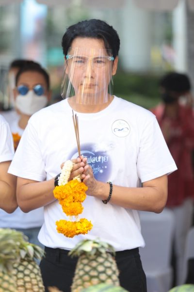 โด่ง องอาจ ผู้กำกับ