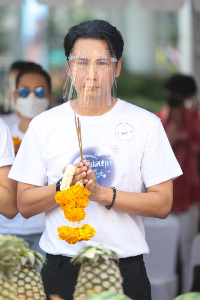 โด่ง องอาจ ผู้กำกับ