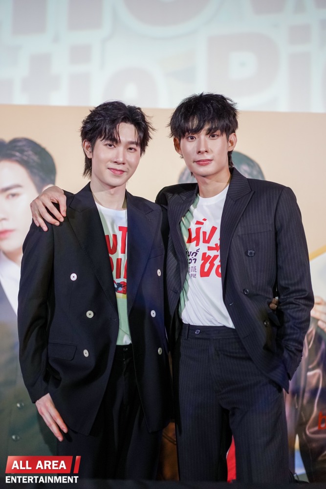 0E3A9778-C907-4F3C-9B3D-131EEBC73A7C