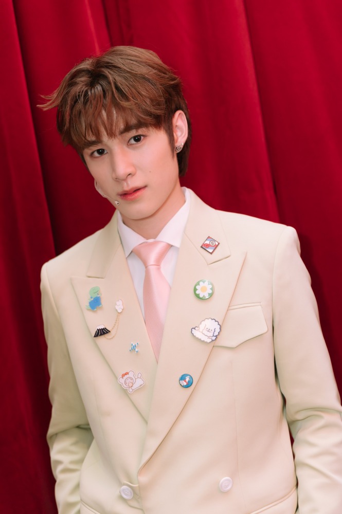 A5AE6528-0BEF-4E5A-B6CA-E4731B216601