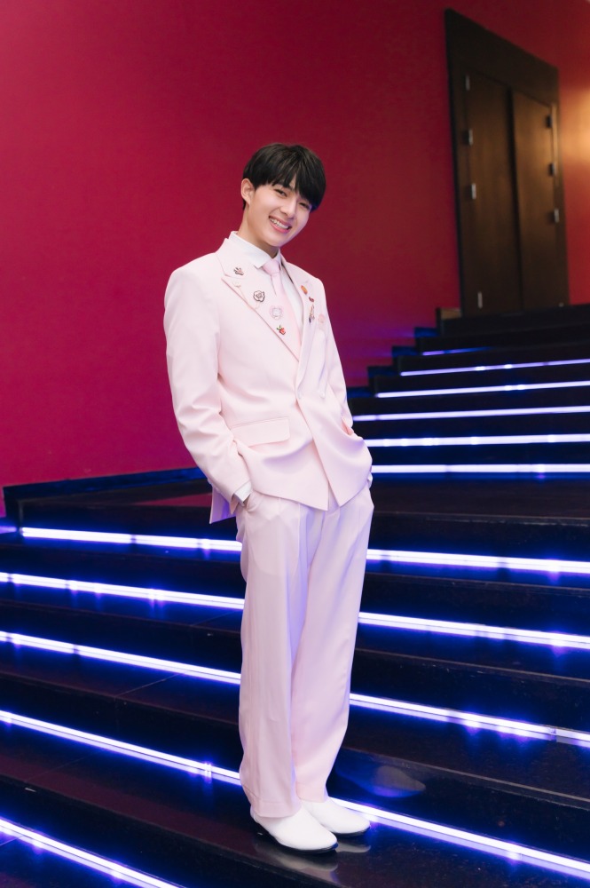 D114127E-5AFA-45CA-B52E-120304106E93