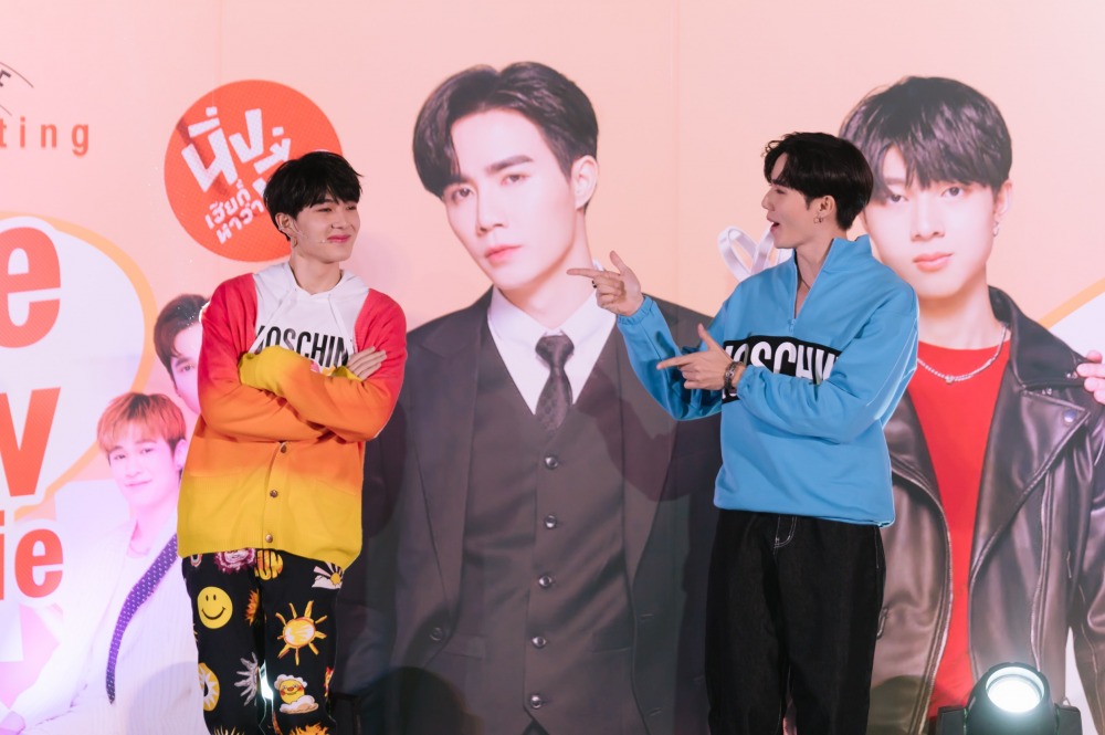 E98F2465-B5F6-4003-B73A-D85EA1E18FB1