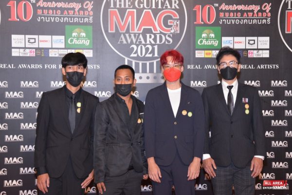 27FA8959-1498-49EB-9082-BDA22724E5F4