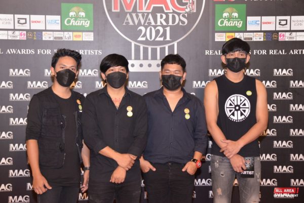 32F4E02C-EA63-4FA0-82BA-30A7508003AD