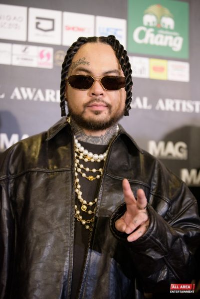 5426759F-105F-4914-878B-E234B22F571A