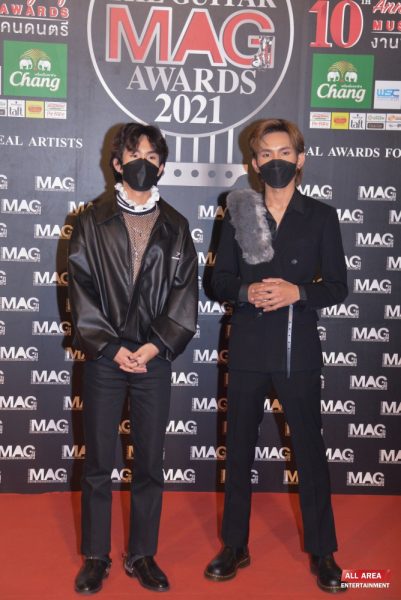 560D50CF-A96F-4C5D-865D-7396F509D11C