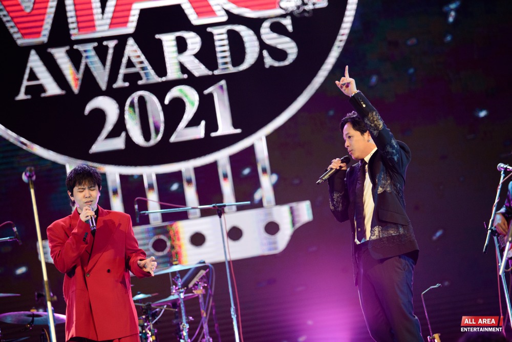 8663B296-C552-4D50-9414-E6C73740202A