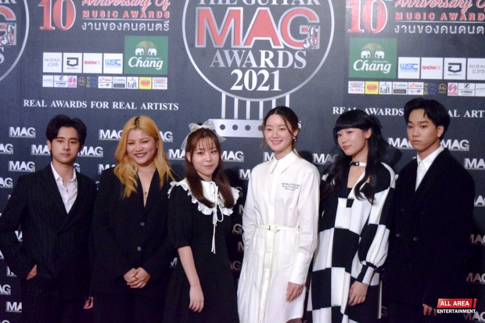 8E51F33E-F938-4078-9809-90EBE544D1A0