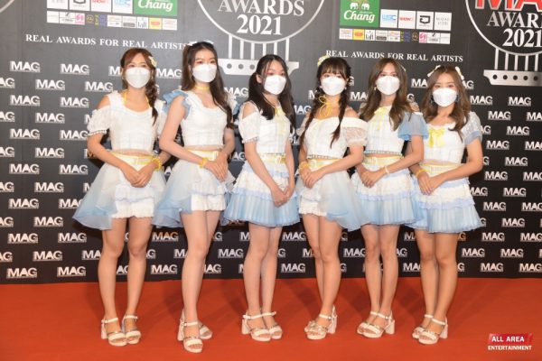 D18CA2E2-9B84-4561-8F59-51A55BCA4982