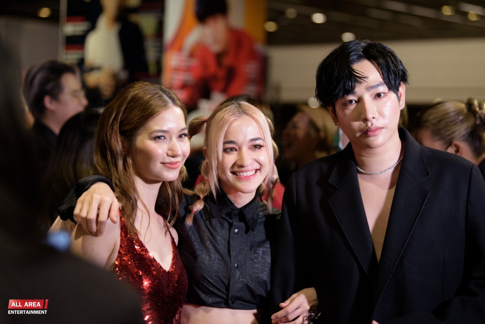 FBAD6667-7836-4AEF-9006-13D0C429A0EE