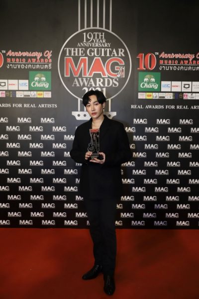 เป๊ก-ผลิตโชค