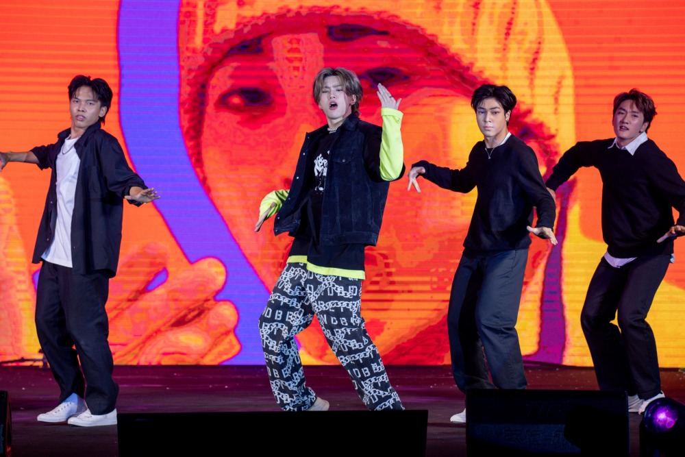 0575cbc804aa74c5c3e6b2c8f32da351