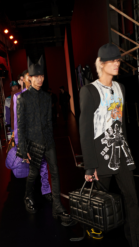 LV MEN FW22 SHOW BANGKOK_3.jpg
